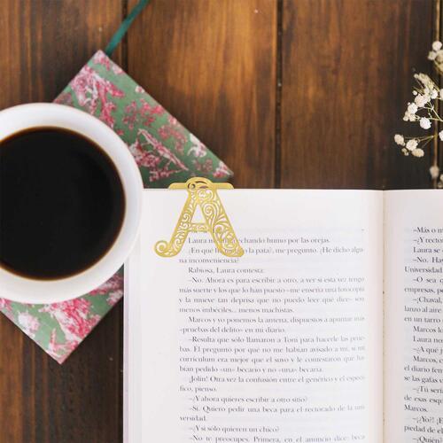 Метален книгоразделител Буква А