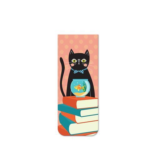 Котки и книги