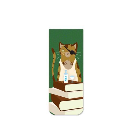 Котки и книги